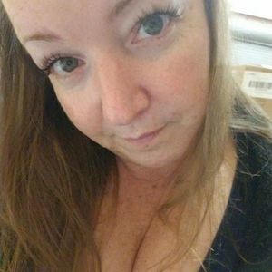 Meet your Posher, Stacy